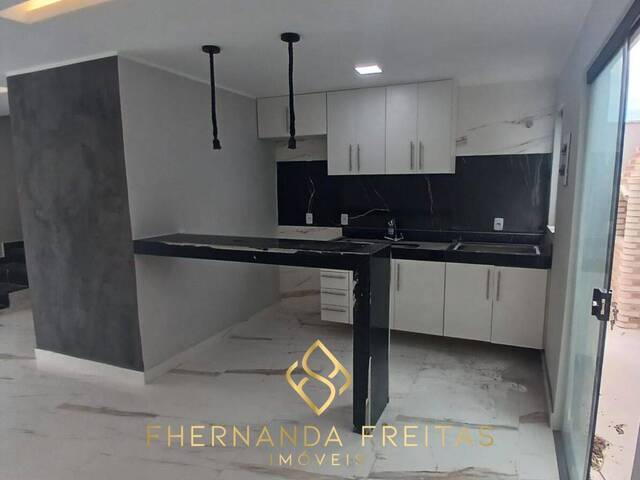 #24 - Casa para Venda em Maricá - RJ