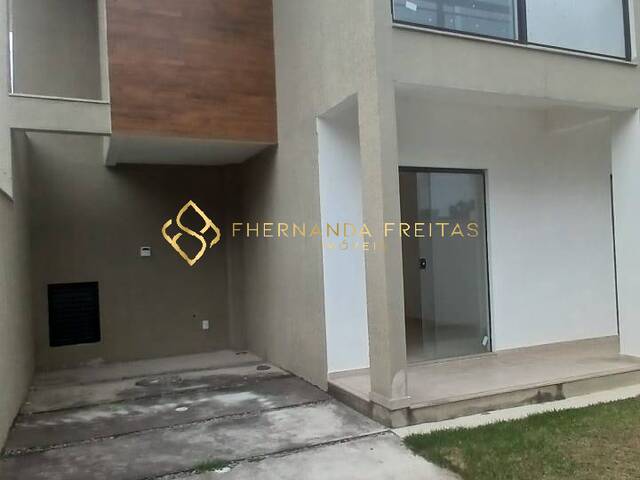 #96 - Casa para Venda em Rio de Janeiro - RJ