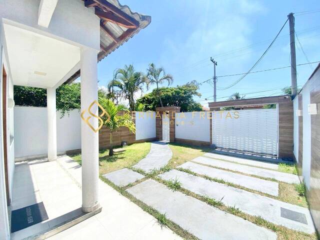 #120 - Casa para Venda em Rio de Janeiro - RJ